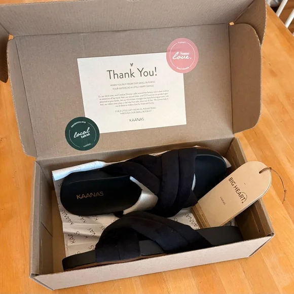 Kaanas Sintra NEW Black Fuzzy Slide Wedge Sandals Plush NEW luxe high quality - Picture 5 of 15